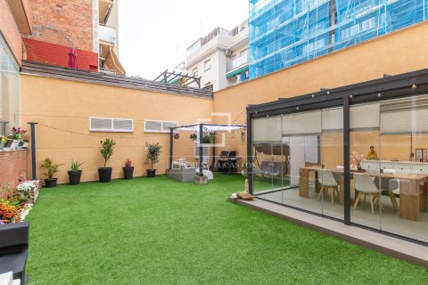 Dzīvoklis pārdošanā Esplugues de Llobregat, Barcelona, Spānijā 3 istabas, 105 m2 Nr. 150441 - attēls 24