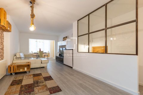 Dzīvoklis pārdošanā Esplugues de Llobregat, Barcelona, Spānijā 3 istabas, 105 m2 Nr. 150441 - attēls 17