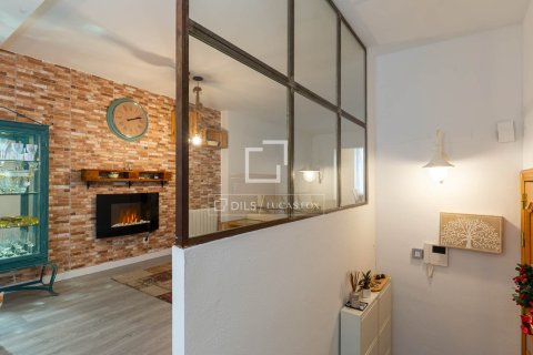 Dzīvoklis pārdošanā Esplugues de Llobregat, Barcelona, Spānijā 3 istabas, 105 m2 Nr. 150441 - attēls 18