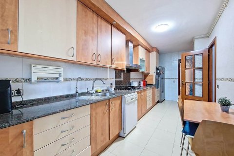 Apartment à vendre à Vilanova i la Geltru, Barcelona, Espagne, 4 chambres, 114 m2 No. 150444 - photo 15