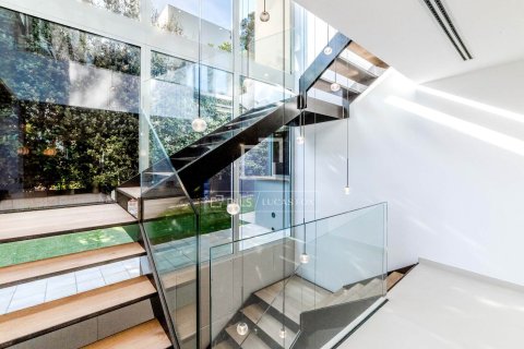 Villa for sale in Sitges, Barcelona, Spain 5 bedrooms, 550 sq.m. No. 150442 - photo 16