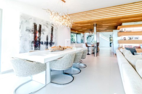 Villa for sale in Sitges, Barcelona, Spain 5 bedrooms, 550 sq.m. No. 150442 - photo 19