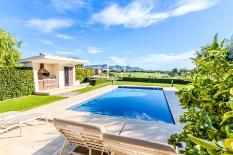 Villa in Sitges, Barcelona, Spain 5 bedrooms, 550 sq.m. No. 150442