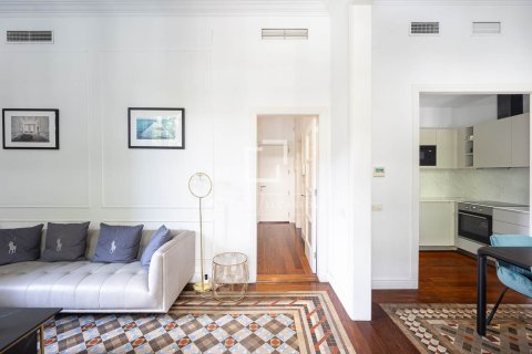 Apartment à vendre à Barcelona, Espagne, 2 chambres, 76 m2 No. 150446 - photo 3