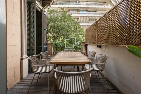 Apartment à vendre à Barcelona, Espagne, 2 chambres, 76 m2 No. 150446 - photo 18
