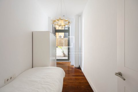 Apartment à vendre à Barcelona, Espagne, 2 chambres, 76 m2 No. 150446 - photo 14