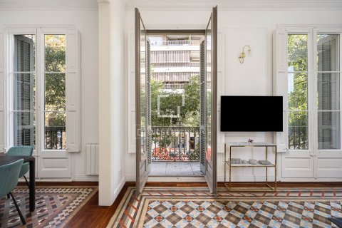 Apartment à vendre à Barcelona, Espagne, 2 chambres, 76 m2 No. 150446 - photo 4