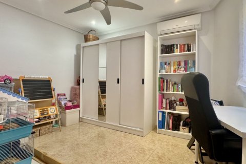 Villetta a schiera in vendita a La Florida, Alicante, Spagna 3 camere da letto, 167 mq. N° 152103 - foto 21