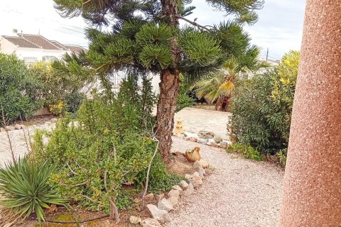 Villa à vendre à Torrevieja, Alicante, Espagne, 4 chambres, 156 m2 No. 152098 - photo 6