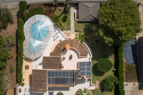 Villa for sale in Dehesa De Campoamor, Alicante, Spain 4 bedrooms, 243 sq.m. No. 145063 - photo 6