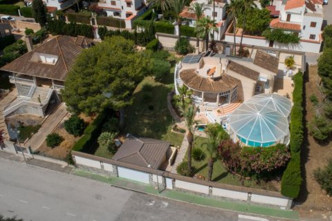 Villa for sale in Dehesa De Campoamor, Alicante, Spain 4 bedrooms, 243 sq.m. No. 145063 - photo 10