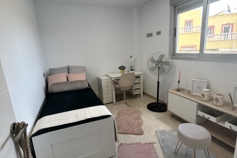 Apartment à vendre à Orihuela, Alicante, Espagne, 2 chambres, 76 m2 No. 173386 - photo 15
