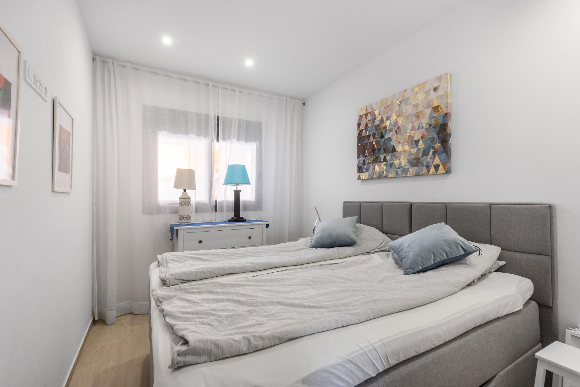 Wohnung in Torrevieja, Alicante, Spanien 3 Schlafzimmer,  Nr. 161299