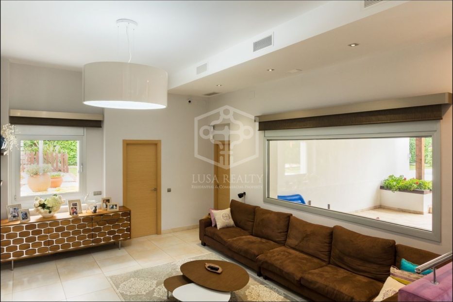 Villa in Sant Andreu de Llavaneres, Barcelona, Spanien 4 Schlafzimmer, 377 m2 Nr. 78366