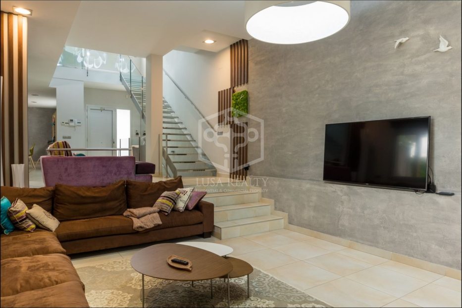 Villa in Sant Andreu de Llavaneres, Barcelona, Spanien 4 Schlafzimmer, 377 m2 Nr. 78366