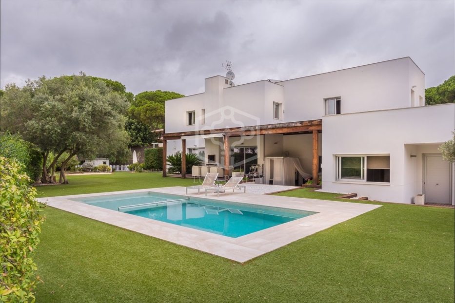 Villa in Sant Andreu de Llavaneres, Barcelona, Spanien 4 Schlafzimmer, 377 m2 Nr. 78366