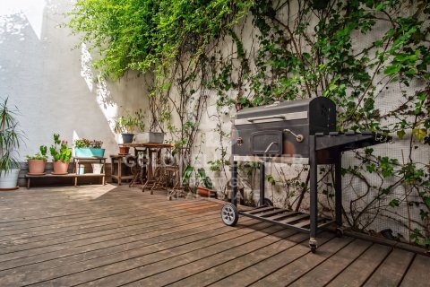 Duplex for sale in Badalona, Barcelona, Spain 3 bedrooms, 220 sq.m. No. 158579 - photo 10