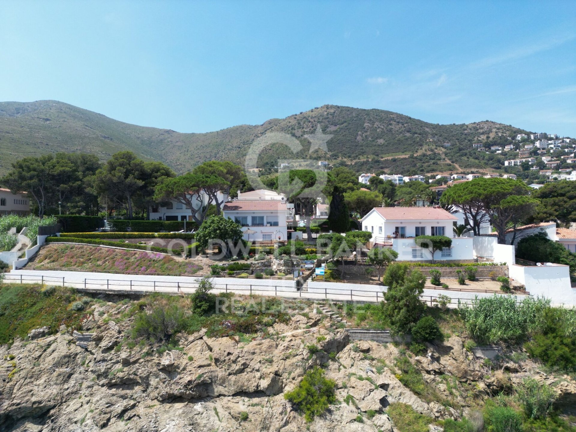 Hotel in Llanca, Girona, Spain 2208 sq.m. No. 158576