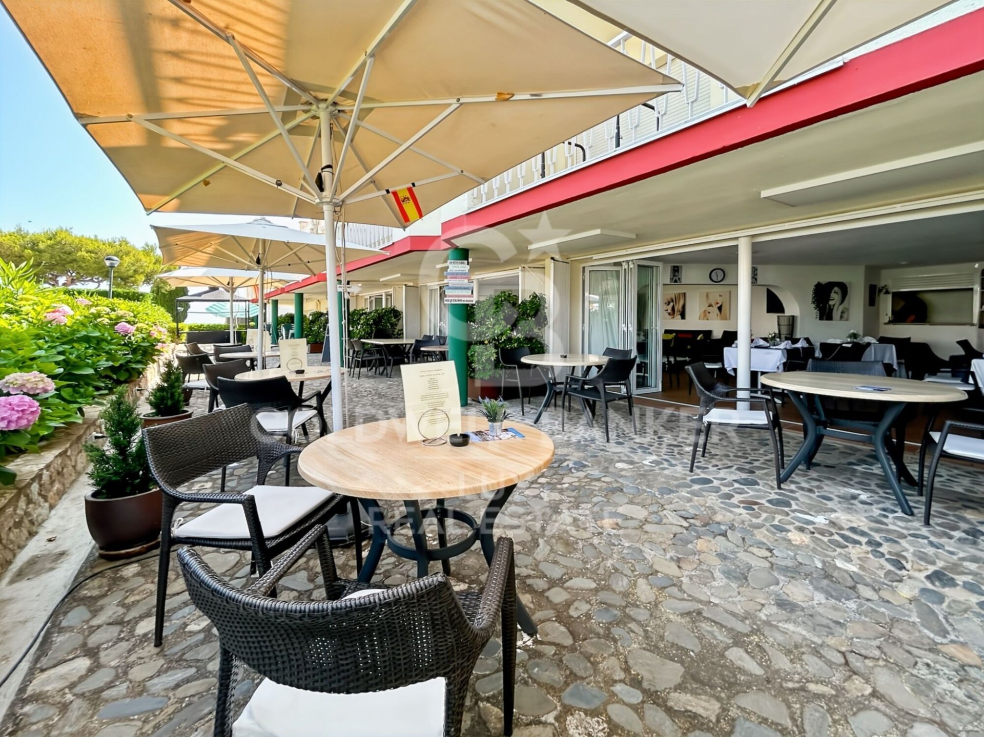 Hotel in Llanca, Girona, Spain 2208 sq.m. No. 158576