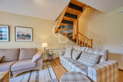 House for sale in Girona, Spain 3 bedrooms, 165 sq.m. No. 158578 - photo 7