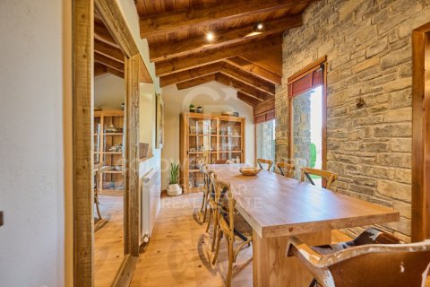 House for sale in Girona, Spain 3 bedrooms, 165 sq.m. No. 158578 - photo 17