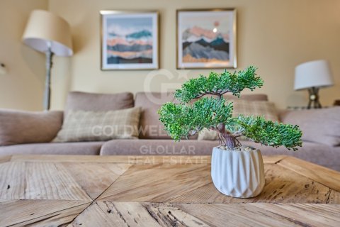 House for sale in Girona, Spain 3 bedrooms, 165 sq.m. No. 158578 - photo 12