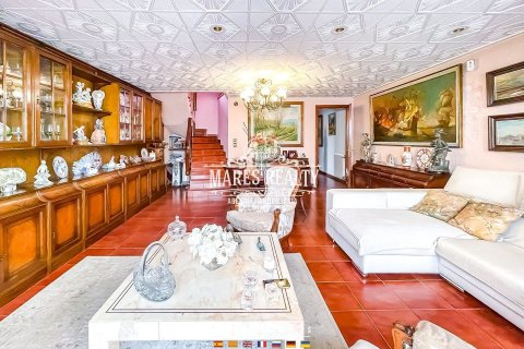 Продажа коммерческой недвижимости Калелья, Барселона, Испания 949м2 №113264 - фото 6