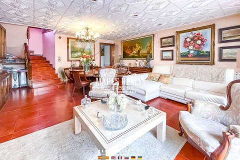 Продажа коммерческой недвижимости Калелья, Барселона, Испания 949м2 №113264 - фото 4