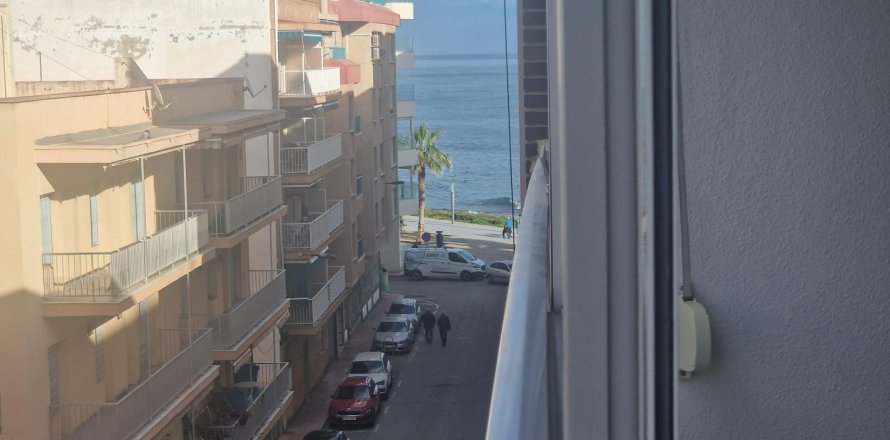 Dzīvoklis Torrevieja, Alicante, Spānijā 3 istabas, 67 m2 Nr. 149968