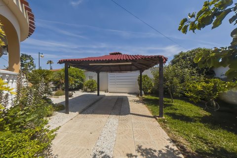 Villa in vendita a Torrevieja, Alicante, Spagna 3 camere da letto, 255 mq. N° 189023 - foto 9