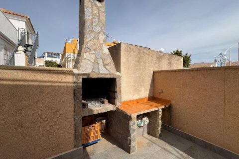 Bungalow w Torrevieja, Alicante, Hiszpania 3 sypialnie, 61 mkw. nr 189020 – zdjęcie 9