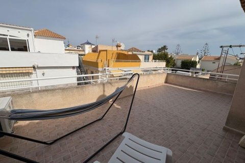 Bungalow w Torrevieja, Alicante, Hiszpania 3 sypialnie, 61 mkw. nr 189020 – zdjęcie 30