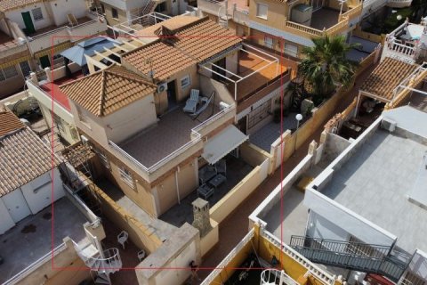 Bungalow w Torrevieja, Alicante, Hiszpania 3 sypialnie, 61 mkw. nr 189020 – zdjęcie 2