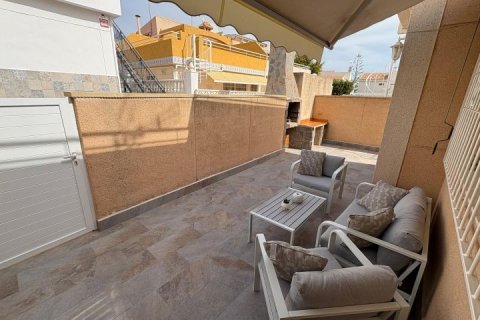 Bungalow w Torrevieja, Alicante, Hiszpania 3 sypialnie, 61 mkw. nr 189020 – zdjęcie 5