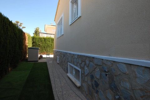 Villa à vendre à Ciudad Quesada, Alicante, Espagne, 5 chambres, 380 m2 No. 189022 - photo 7