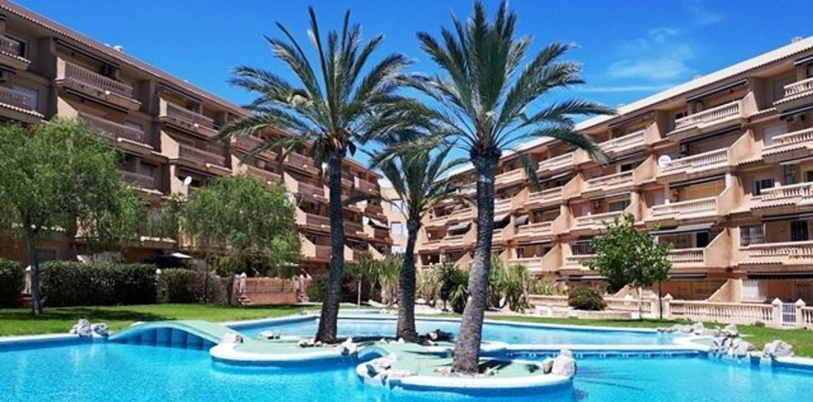 Dzīvoklis El Campello, Alicante, Spānijā 3 istabas, 125 m2 Nr. 179827