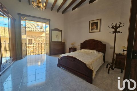 Hus till salu i Binissalem, Mallorca, Spanien 3 sovrum, 395 kvm. Nr. 154177 - foto 15