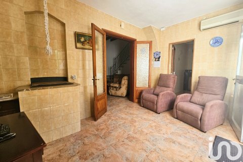 Hus till salu i Binissalem, Mallorca, Spanien 3 sovrum, 395 kvm. Nr. 154177 - foto 7