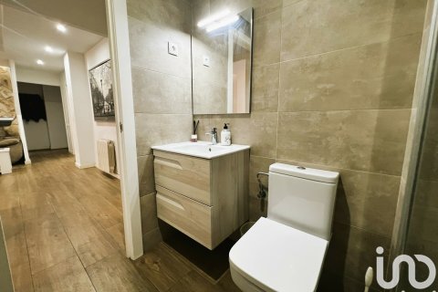 Huoneisto myytävänä Mataro, Barcelona, Espanja, 2 makuuhuonetta, 75 m2 No. 154183 - kuva 17