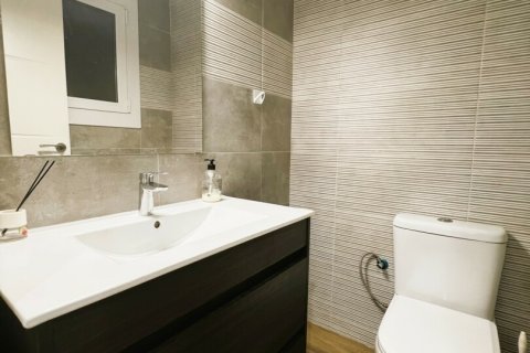 Huoneisto myytävänä Mataro, Barcelona, Espanja, 2 makuuhuonetta, 75 m2 No. 154183 - kuva 14