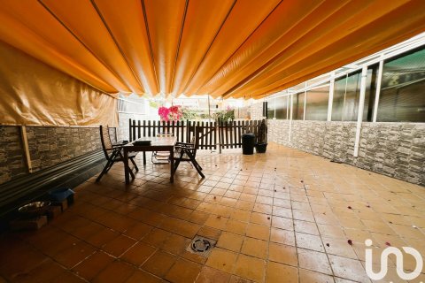 Huoneisto myytävänä Mataro, Barcelona, Espanja, 2 makuuhuonetta, 75 m2 No. 154183 - kuva 27