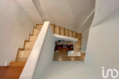 Dom w Sant Andreu de Llavaneres, Barcelona, Hiszpania 5 sypialni, 250 mkw. nr 154182 – zdjęcie 10