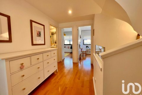 Dom w Sant Andreu de Llavaneres, Barcelona, Hiszpania 5 sypialni, 250 mkw. nr 154182 – zdjęcie 16