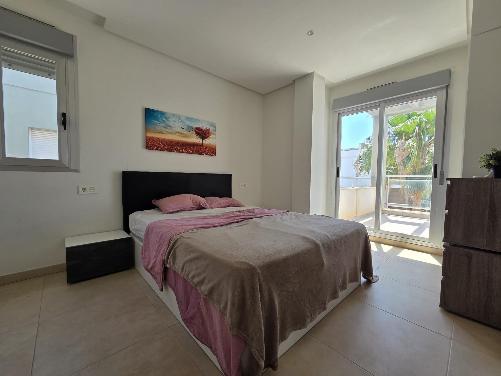 Сasa en La Zenia, Alicante, España 3 dormitorios, 139 m2 No. 178179