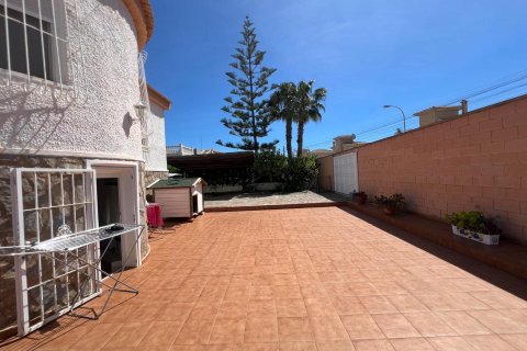 Villa in vendita a Torrevieja, Alicante, Spagna 5 camere da letto, 190 mq. N° 178180 - foto 25