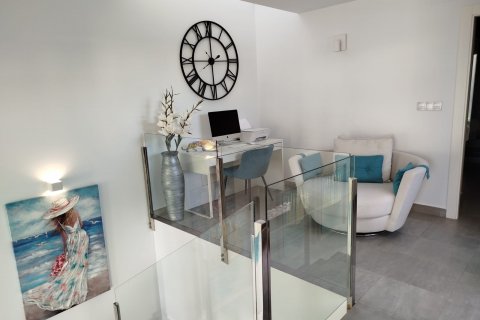 Продажа виллы в Лос Долсес, Аликанте, Испания 3 спальни, 120м2 №119048 - фото 22