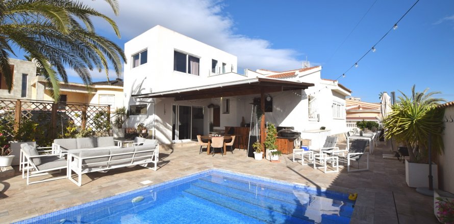 Villa Ciudad Quesada, Alicante, Spānijā 4 istabas, 130 m2 Nr. 119046