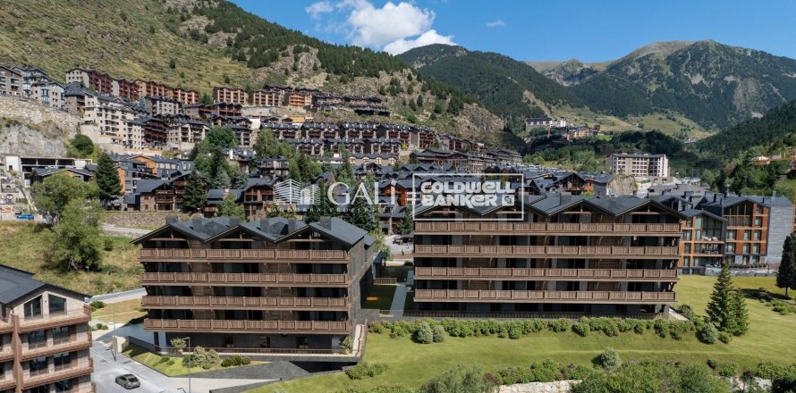 Apartment à Principado De Andorra (Ninguna Poblacion Tiene C.P.), Lleida, Espagne 2 chambres, 137 m2 No. 158273