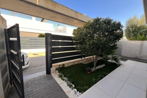 Villa à vendre à Cabo Roig, Alicante, Espagne, 3 chambres, 96 m2 No. 189363 - photo 7