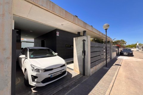 Villa à vendre à Cabo Roig, Alicante, Espagne, 3 chambres, 96 m2 No. 189363 - photo 8